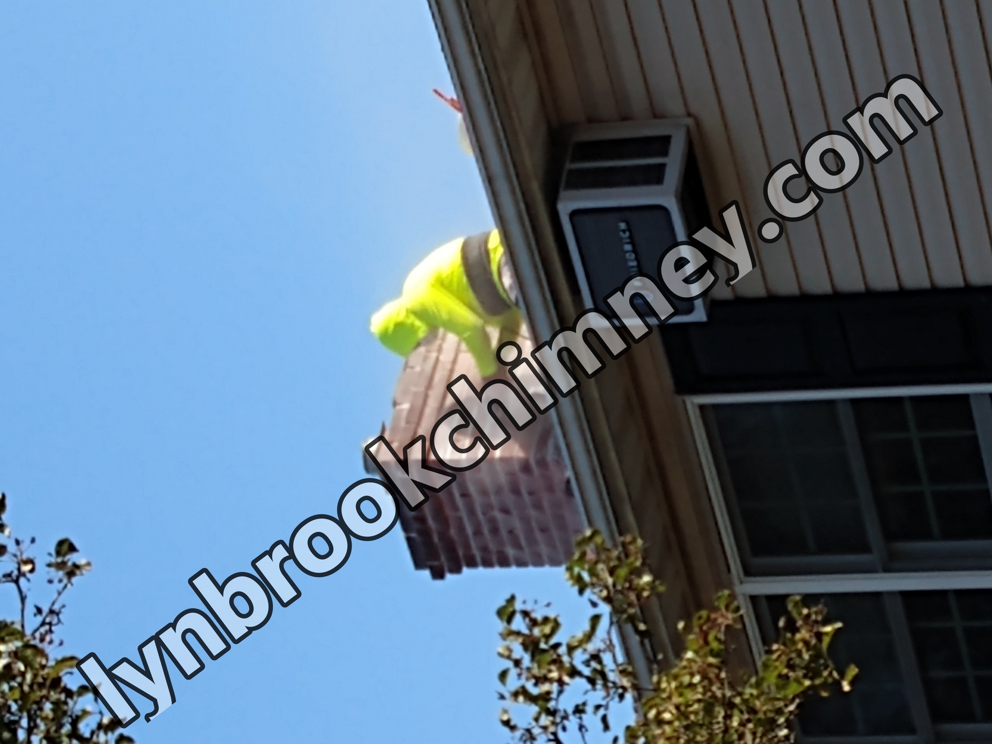 Chimney tuckpointing and mortar repair in Lynbrook, New York