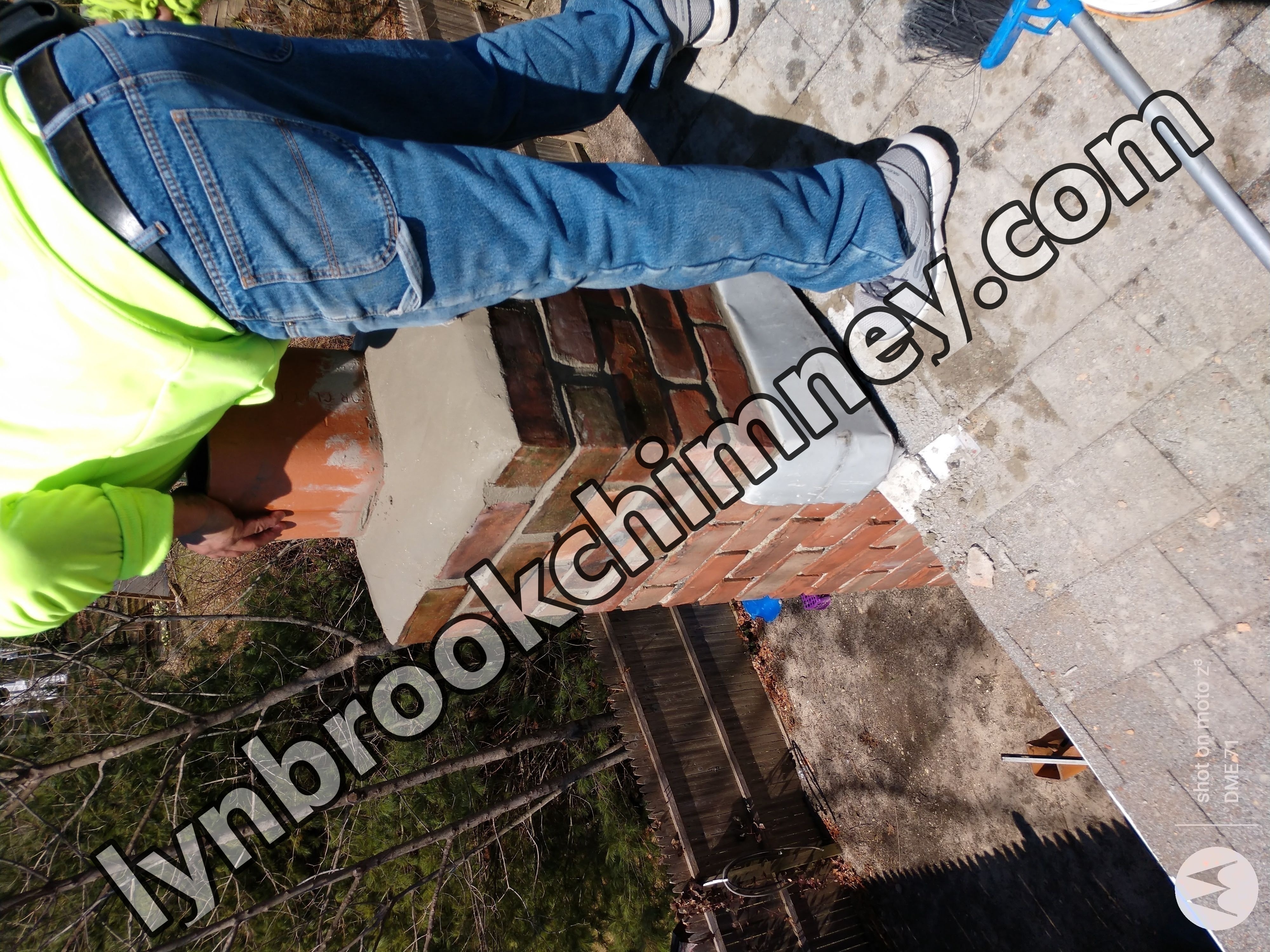 Cracked chimney professionally repaired in Lynbrook, NY